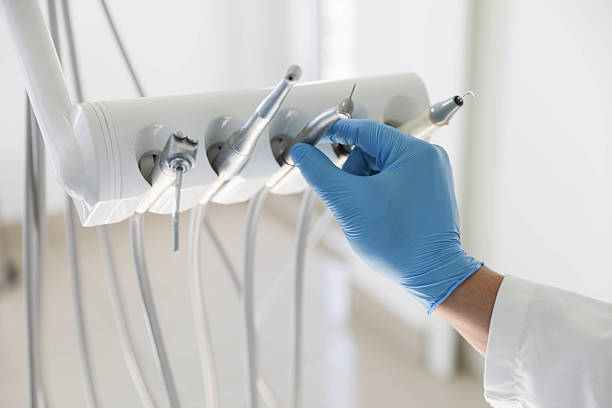 Professional Dental Crowns And Bridges technician working in Darien, IL